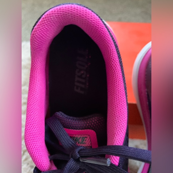 Nike Free Run - Picture 6 of 9